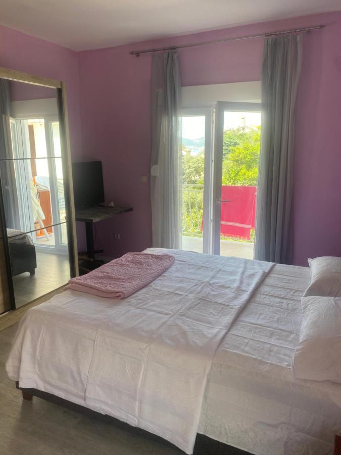 Apartman Lara Sveti Stefan Buitenkant foto